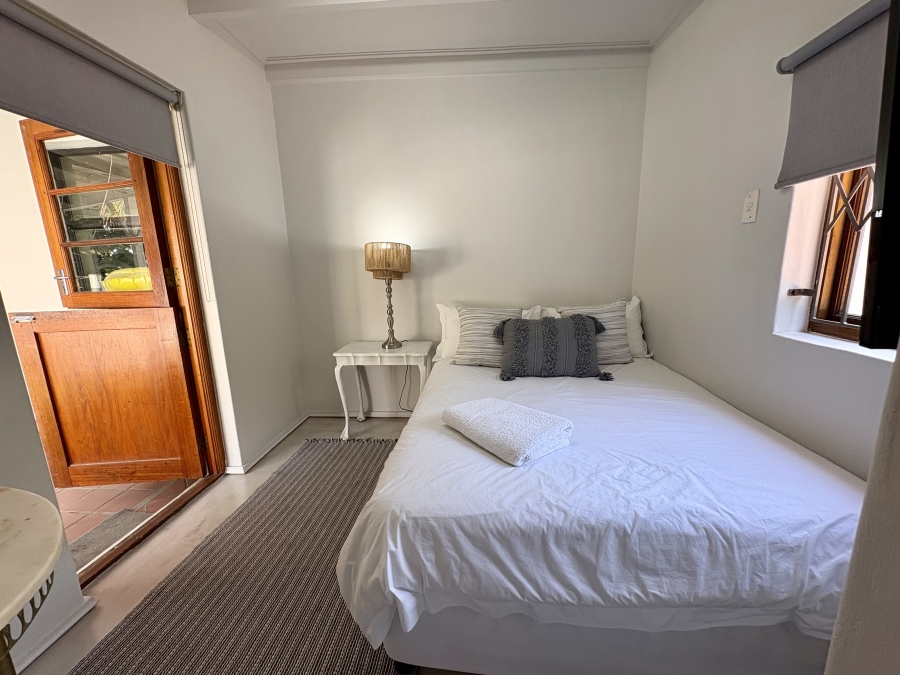 4 Bedroom Property for Sale in Hoog En Droog Western Cape